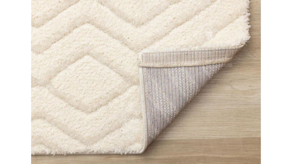 Sully Cream Beige Diamond Tile Design