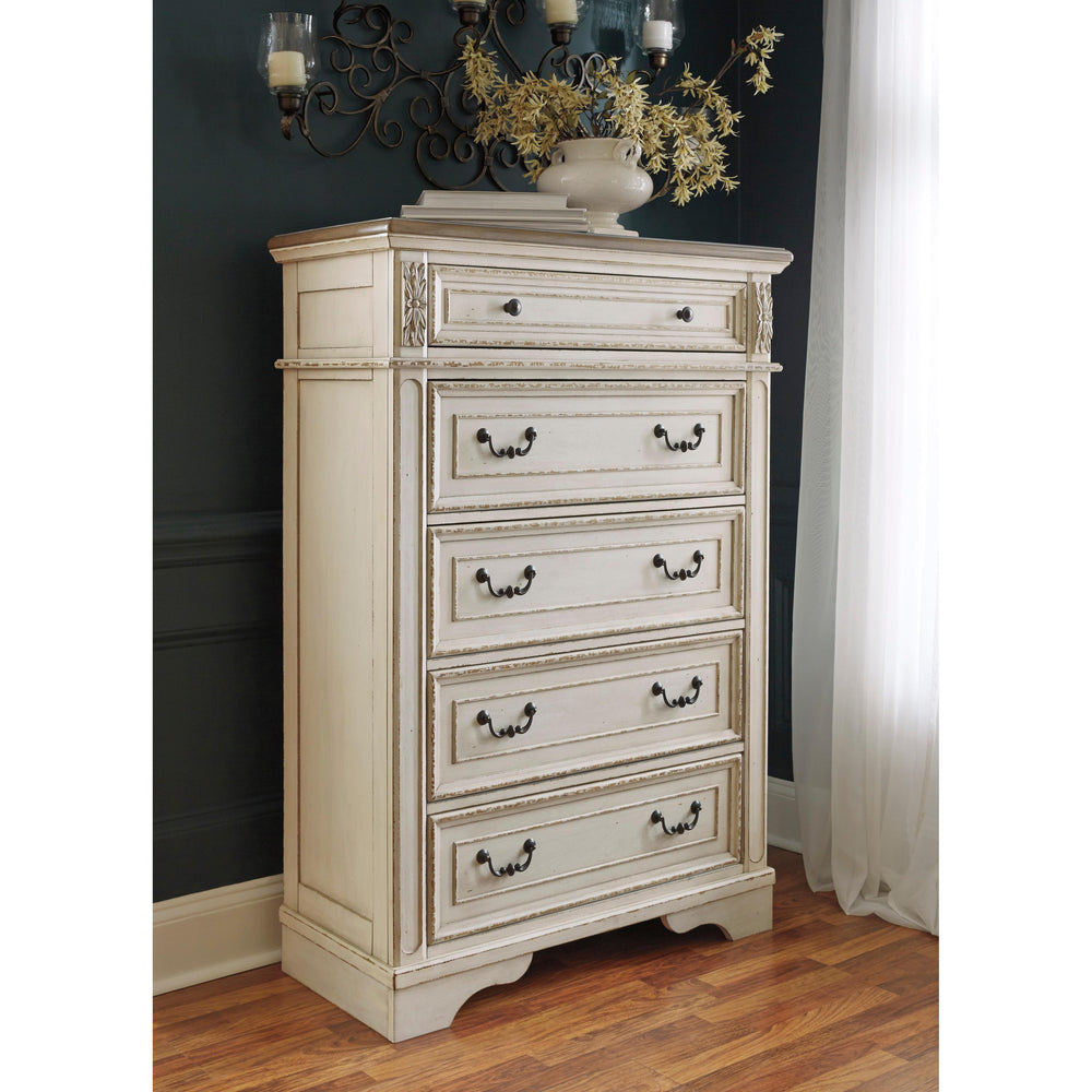 Signature Design by Ashley Realyn 5-Drawer Chest B743-46 IMAGE 4