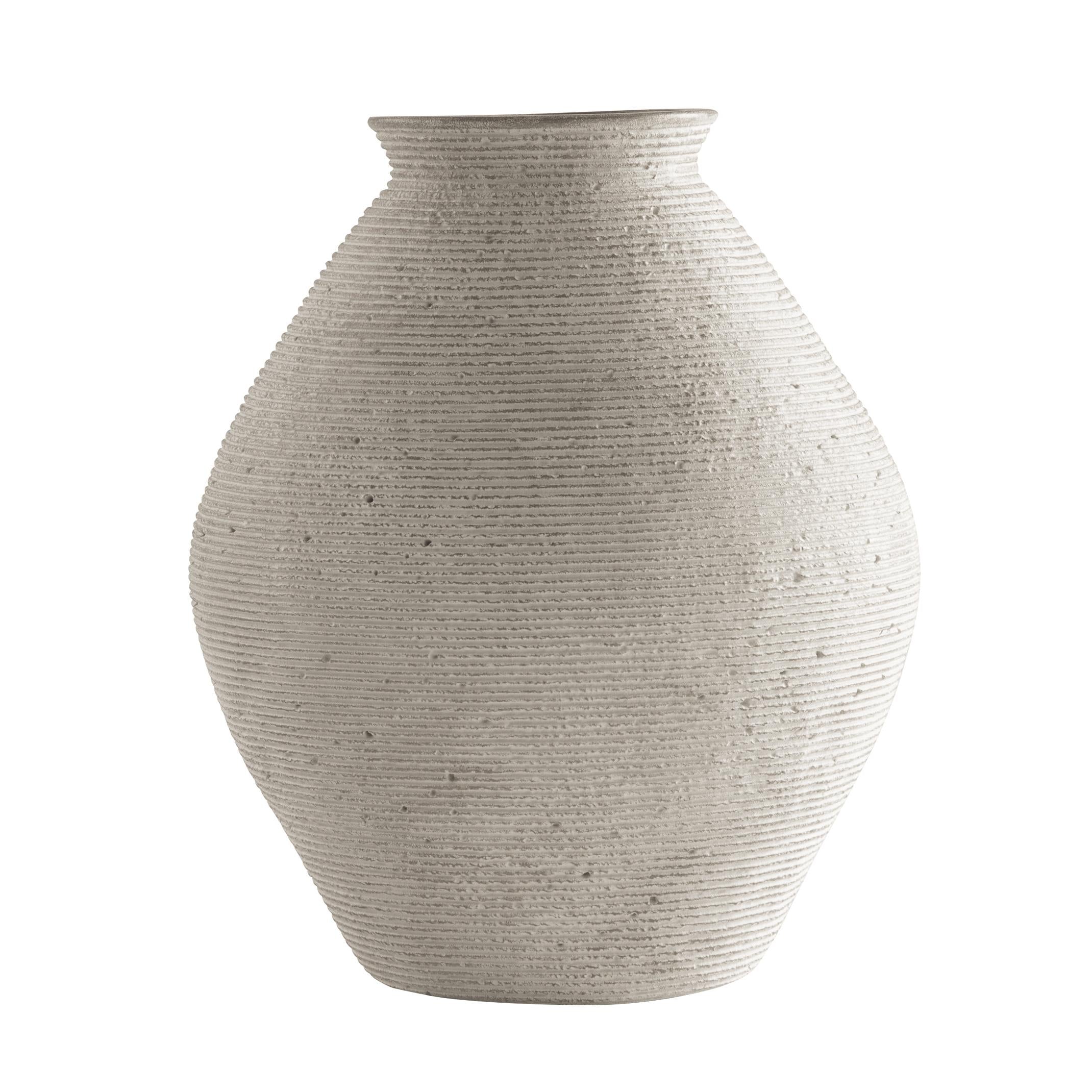  Signature Design by Ashley Hannela A2000513 Vase IMAGE 1