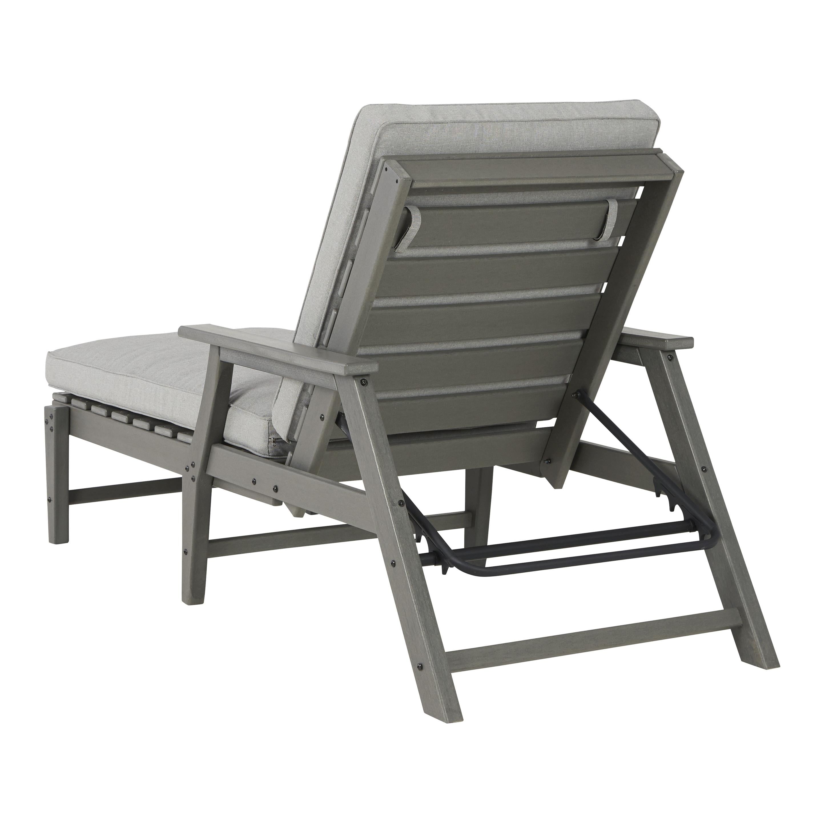  Signature Design by Ashley Visola P802-815 Chaise Lounge with Cushion IMAGE 6