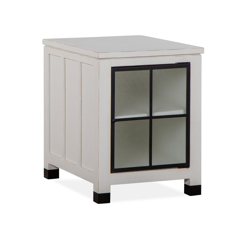  Magnussen Harper Springs T5321-10 Chairside End Table IMAGE 1