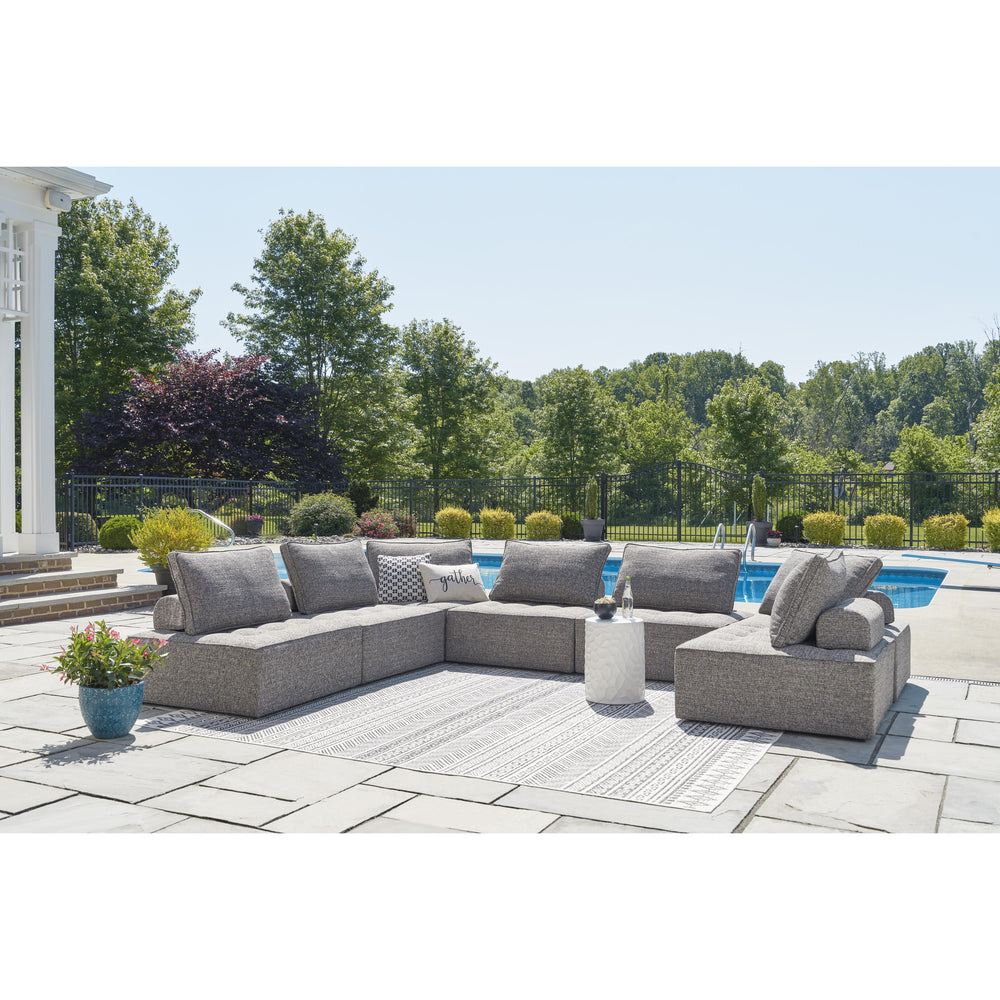  Signature Design by Ashley Bree Zee P160-821 Lounge Chair with Cushion IMAGE 5