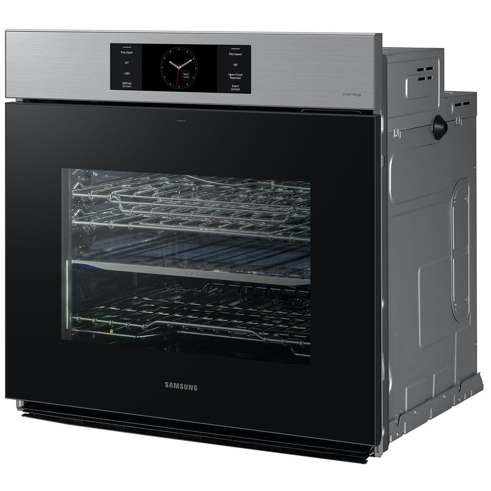  Samsung 5.1 cu. Ft. 7 Series Single Wall Oven with AI Camera, Flex Duo, and Steam Cook NV51CG700SSRAA IMAGE 2