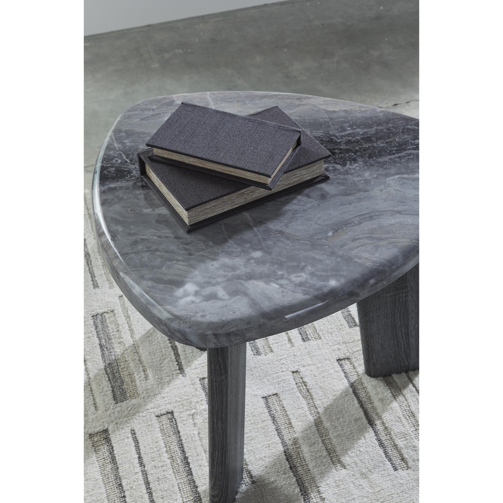  Signature Design by Ashley Bluebond T390-13 Occasional Table Set IMAGE 5