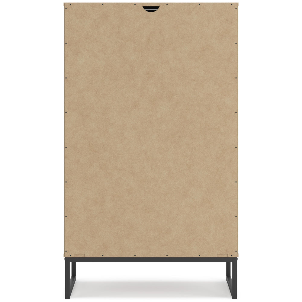  Signature Design by Ashley Deanlow EB1866-245 Five Drawer Chest IMAGE 5