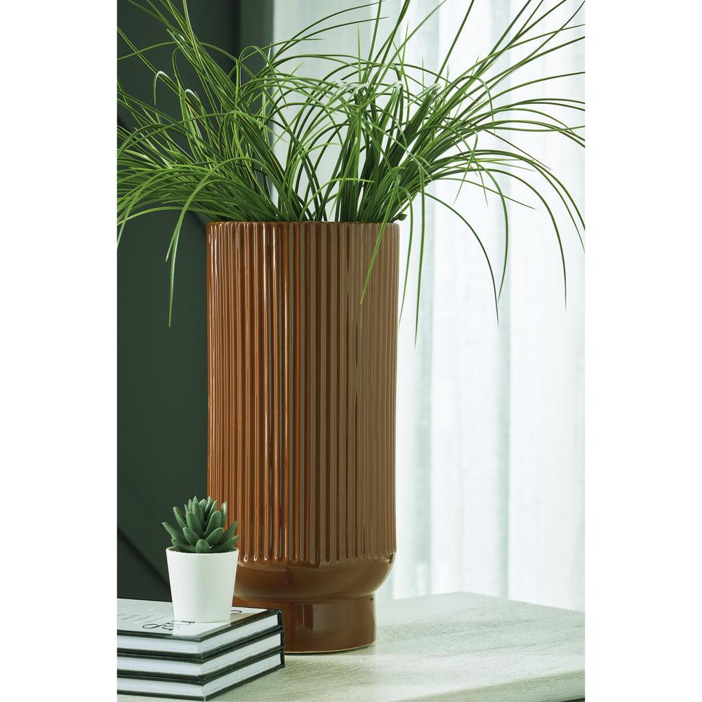  Signature Design by Ashley Avalyah A2900023 Vase IMAGE 2