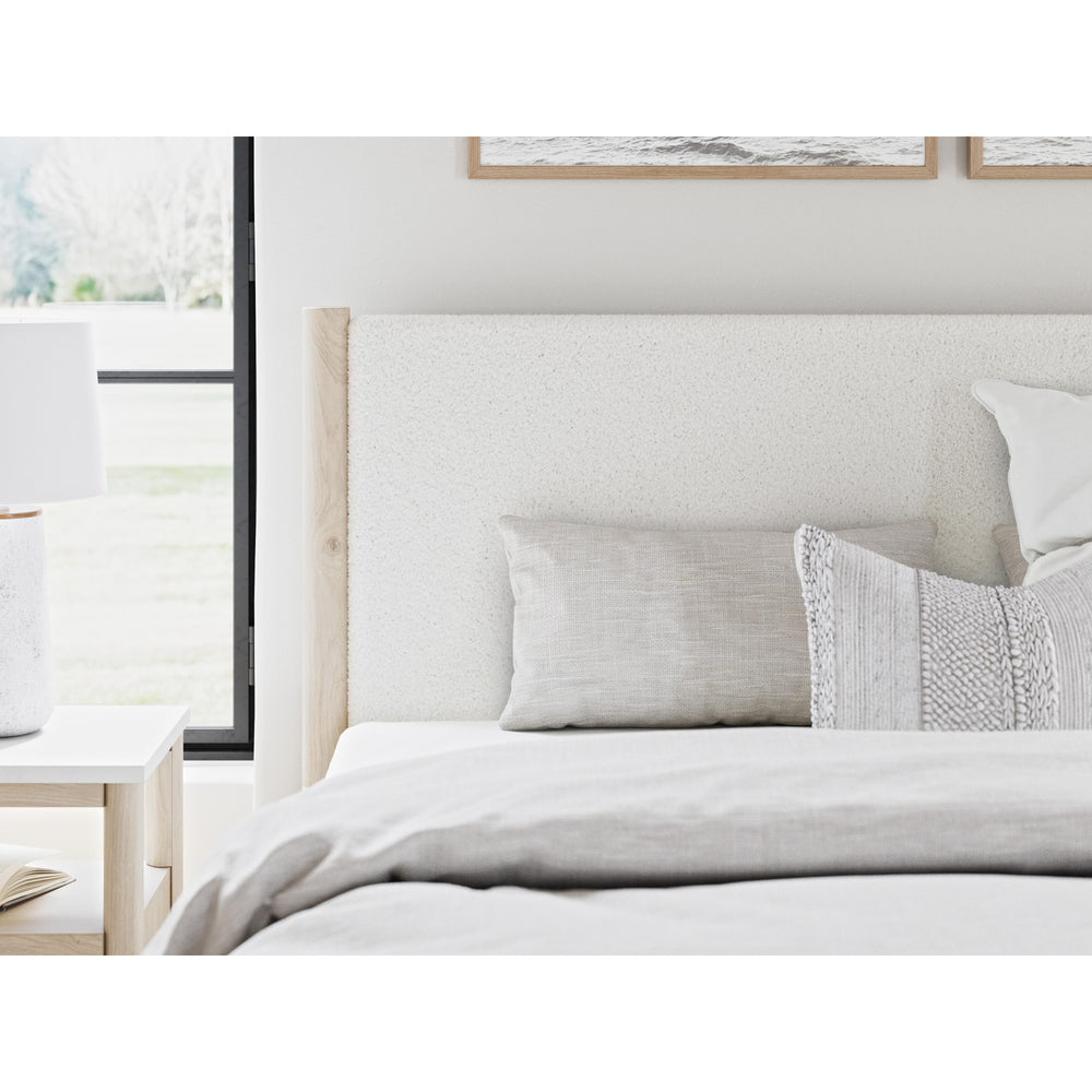  Signature Design by Ashley Cadmori B2615B7 King Upholstered Panel Bed IMAGE 6