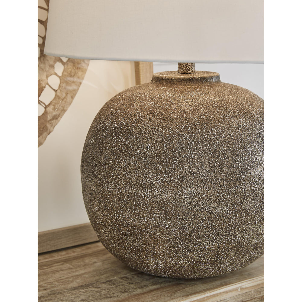  Signature Design by Ashley Neavesboro L207484 Metal Table Lamp IMAGE 4