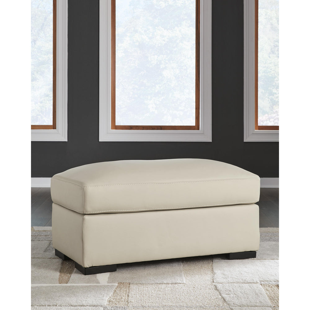  Signature Design by Ashley Treasure Trove 1930414C Ottoman IMAGE 4