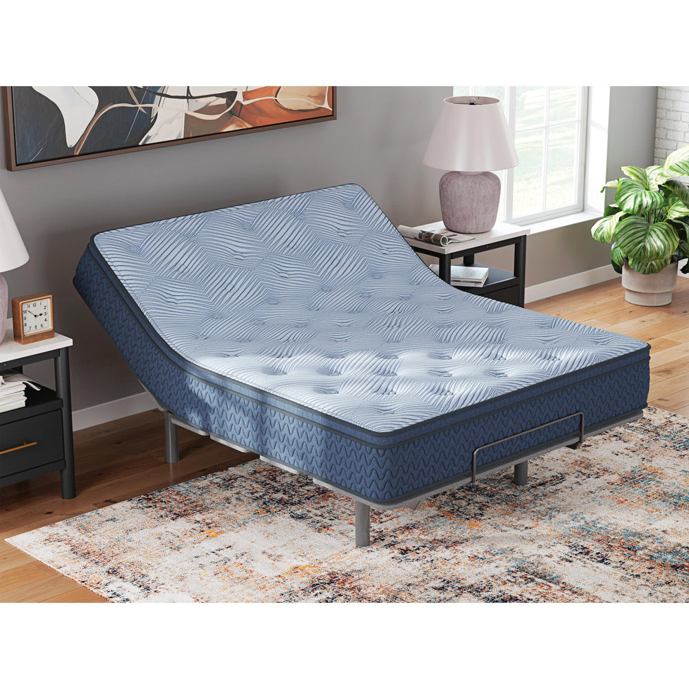  Sierra Sleep Peak 2.0 12 Hybrid M20331 Queen Mattress IMAGE 5