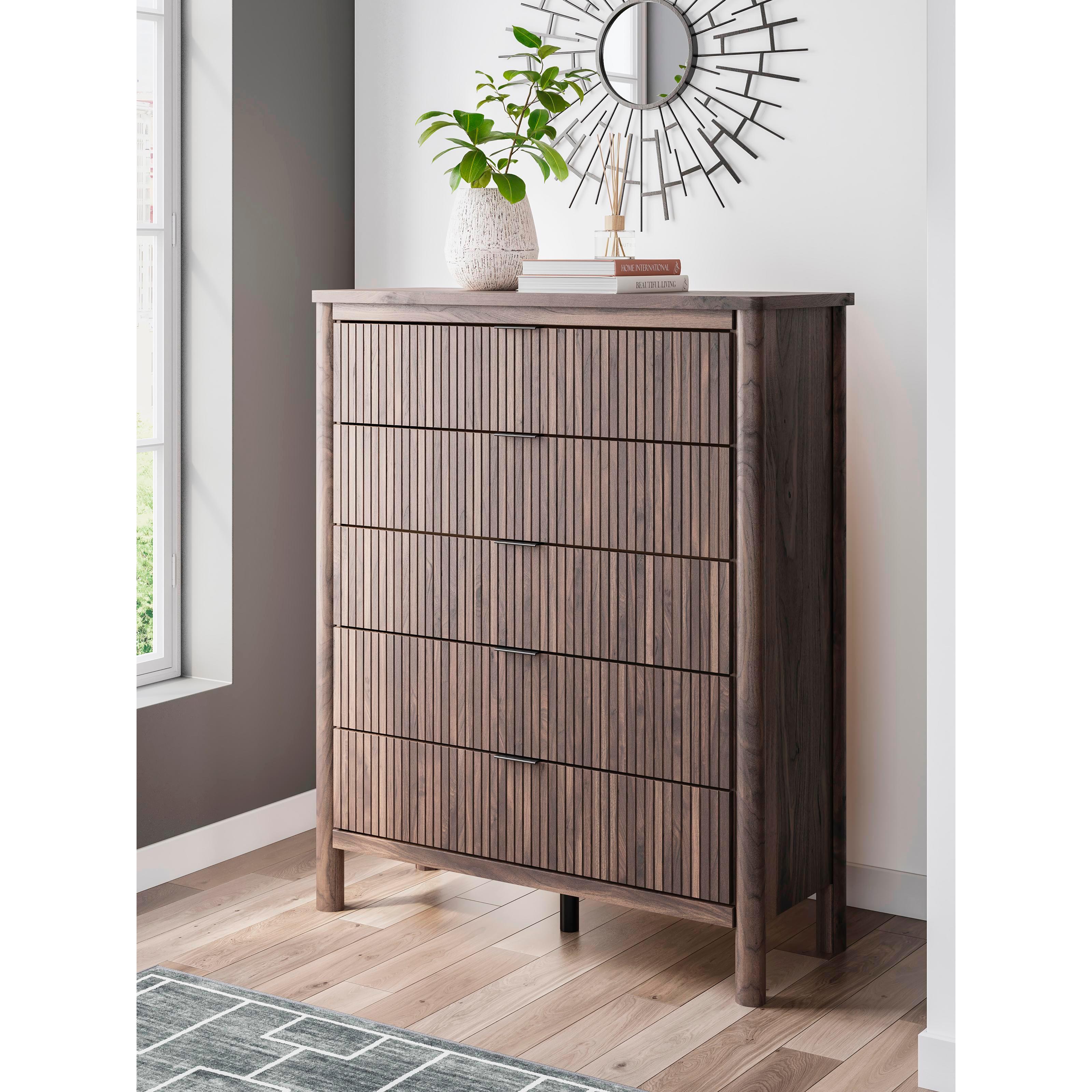  Signature Design by Ashley Pamytta PCB2614-46 Five Drawer Wide Chest IMAGE 7