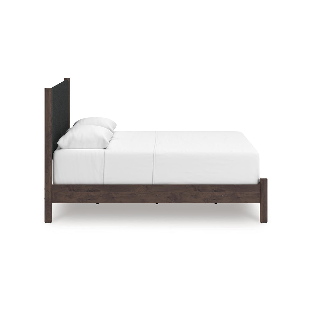  Signature Design by Ashley Pamytta PCB2614B24 Queen Upholstered Panel Bed IMAGE 5