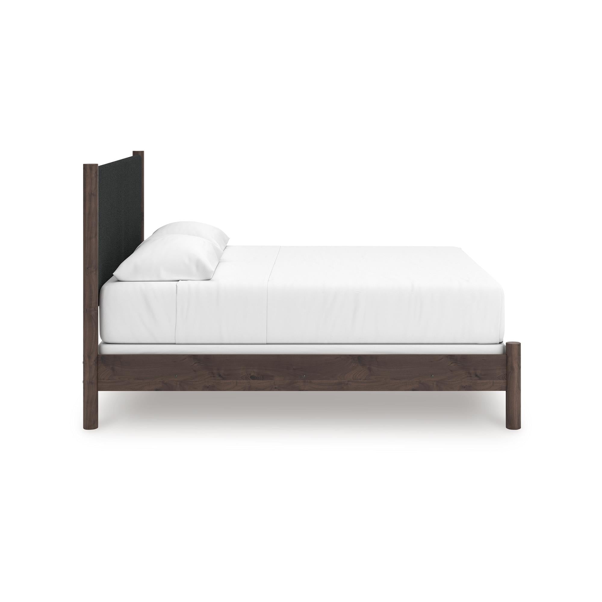  Signature Design by Ashley Pamytta PCB2614B29 King Upholstered Panel Bed IMAGE 5