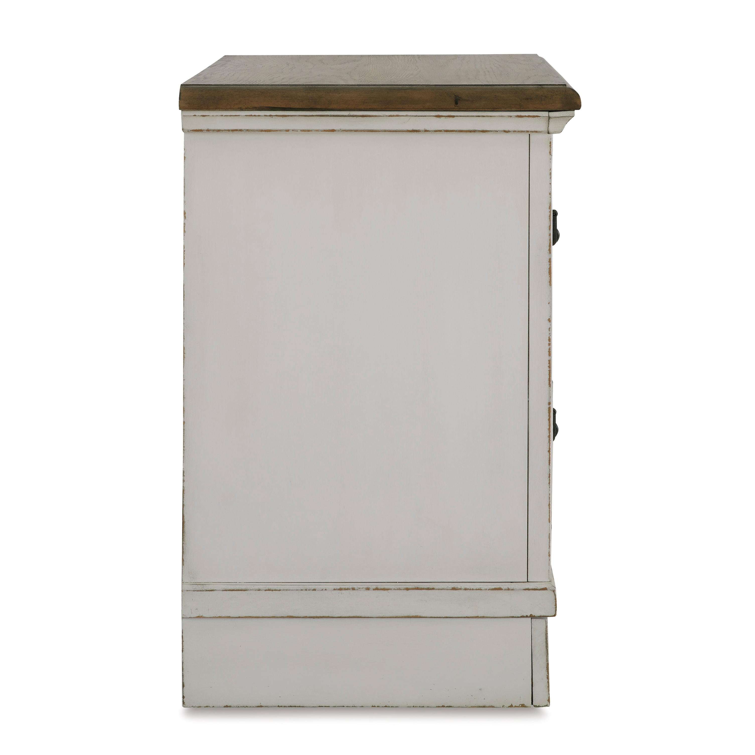  Signature Design by Ashley Blendon B747-92 Two Drawer Night Stand IMAGE 4