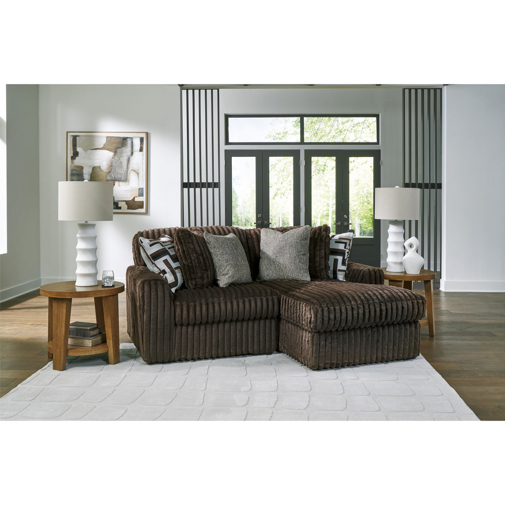  Signature Design by Ashley Midnight-Madness 98104S14 2 pc Sectional with Chaise IMAGE 2