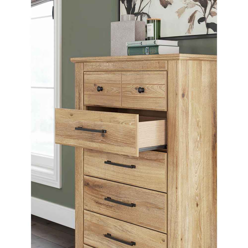  Signature Design by Ashley Makidern PCB1170-46 Five Drawer Chest IMAGE 10