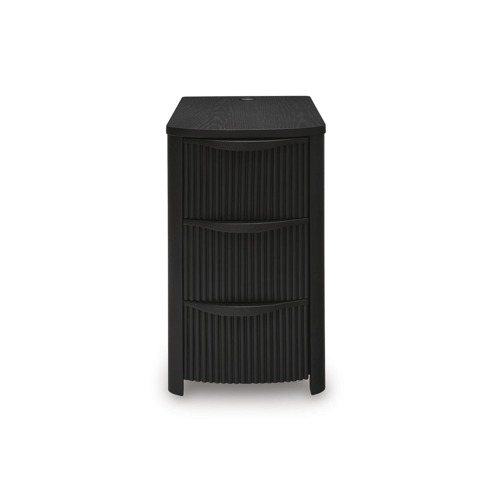  Signature Design by Ashley Camdill T208-117 Chair Side End Table IMAGE 3