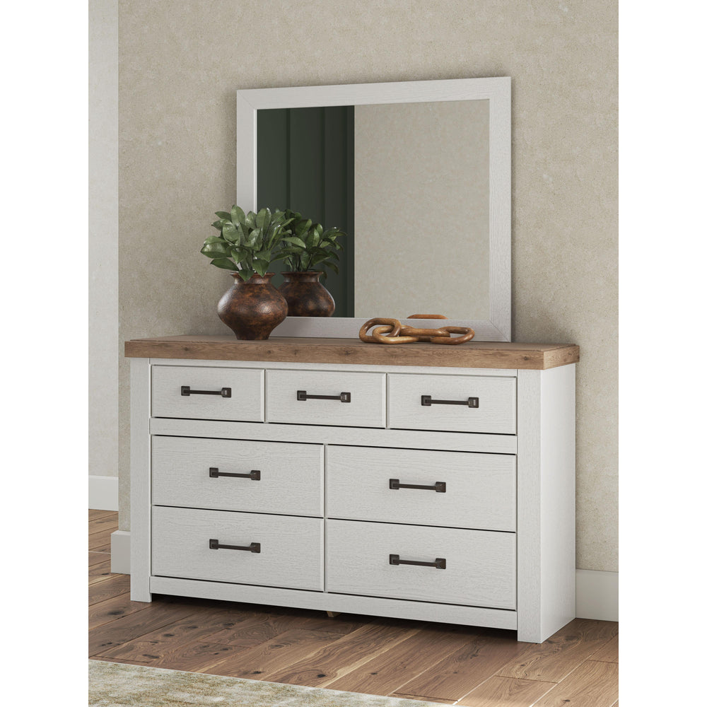  Benchcraft Savonport 7-Drawer Dresser with Mirror B4615-31/B4615-36 IMAGE 7