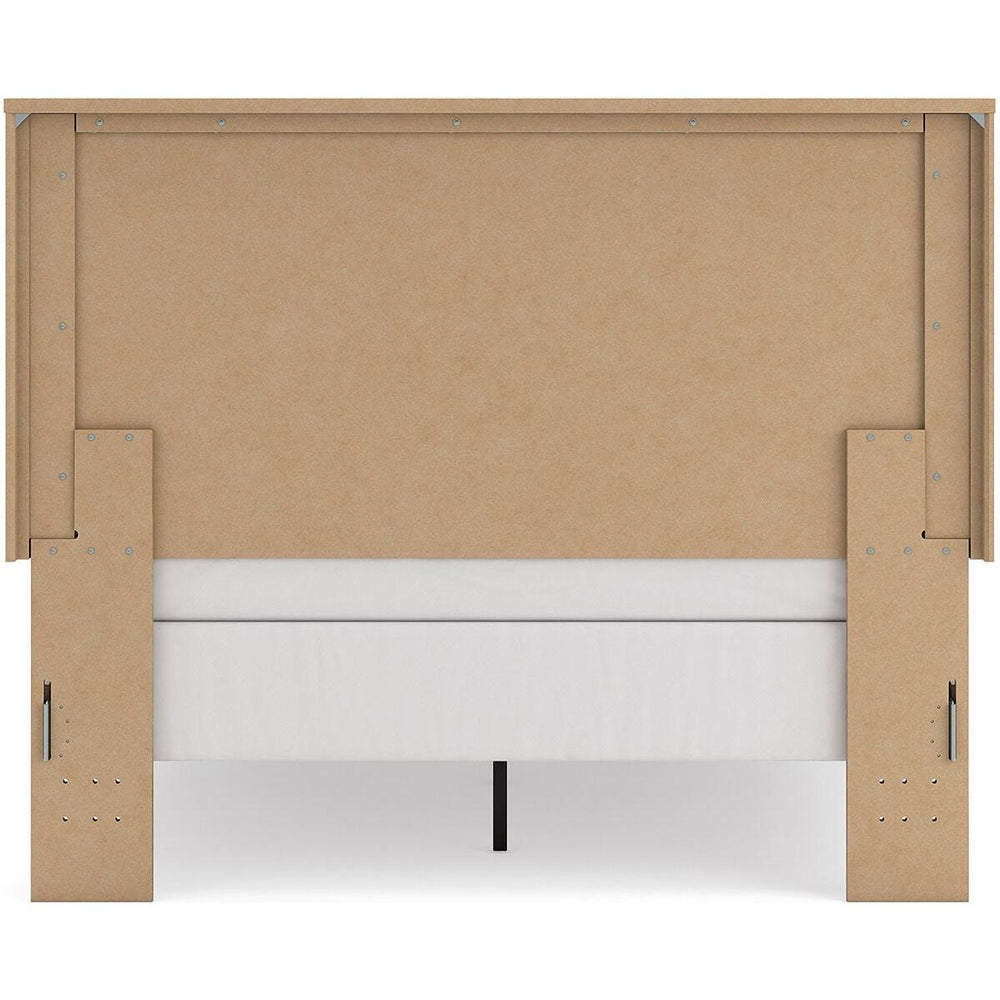  Signature Design by Ashley Dovander PCB1121B4 Queen Panel Bed IMAGE 6
