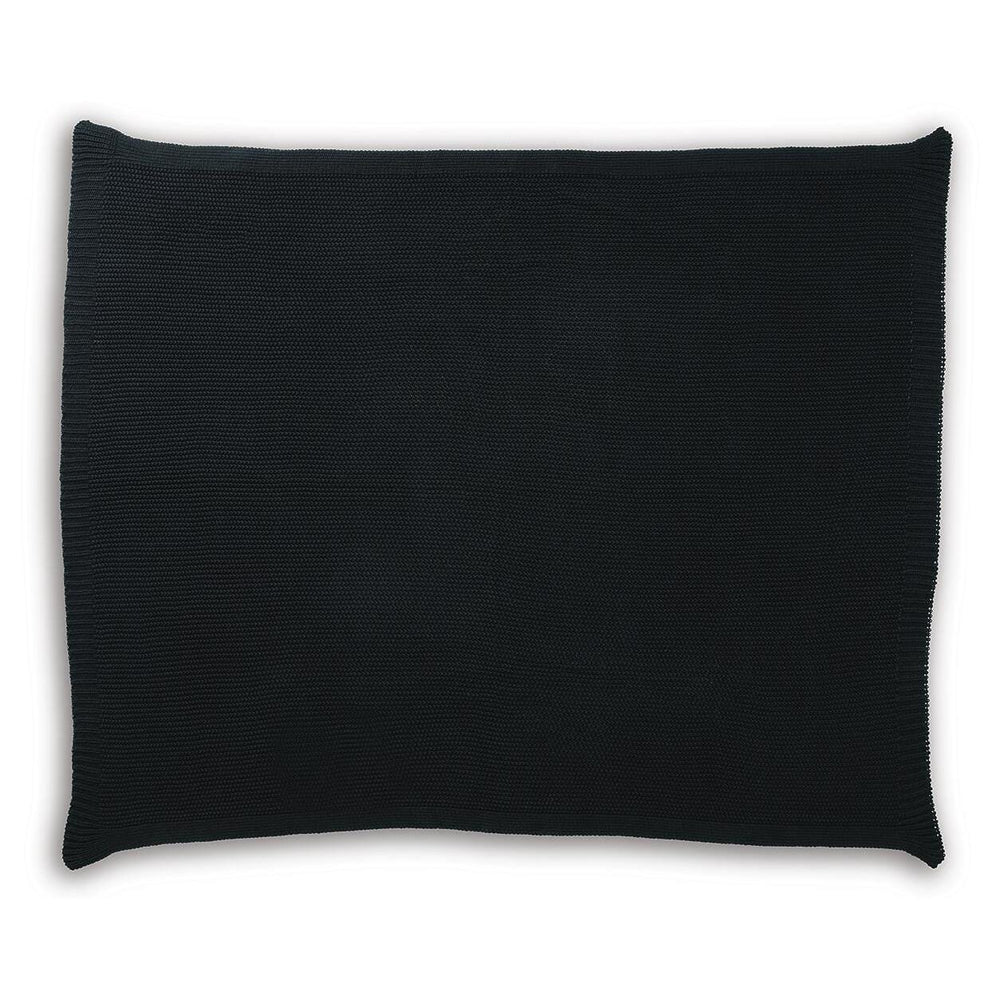 Signature Design by Ashley Gayelery A1001086T Throw IMAGE 1