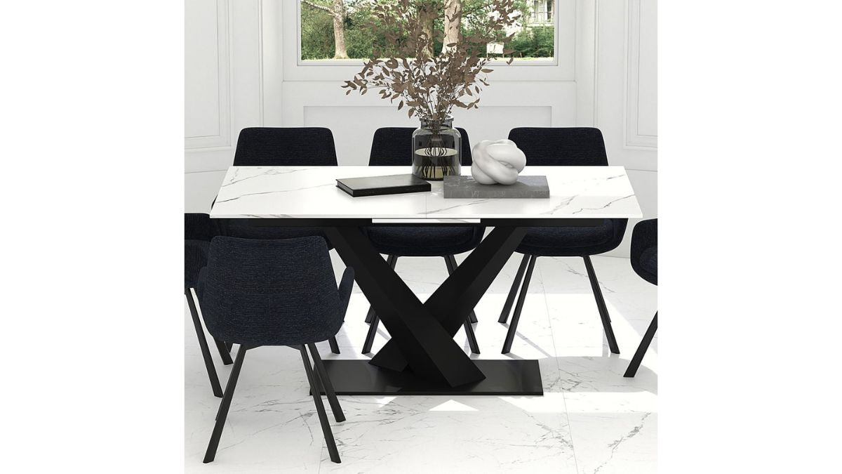 JULIUS DINING TABLE