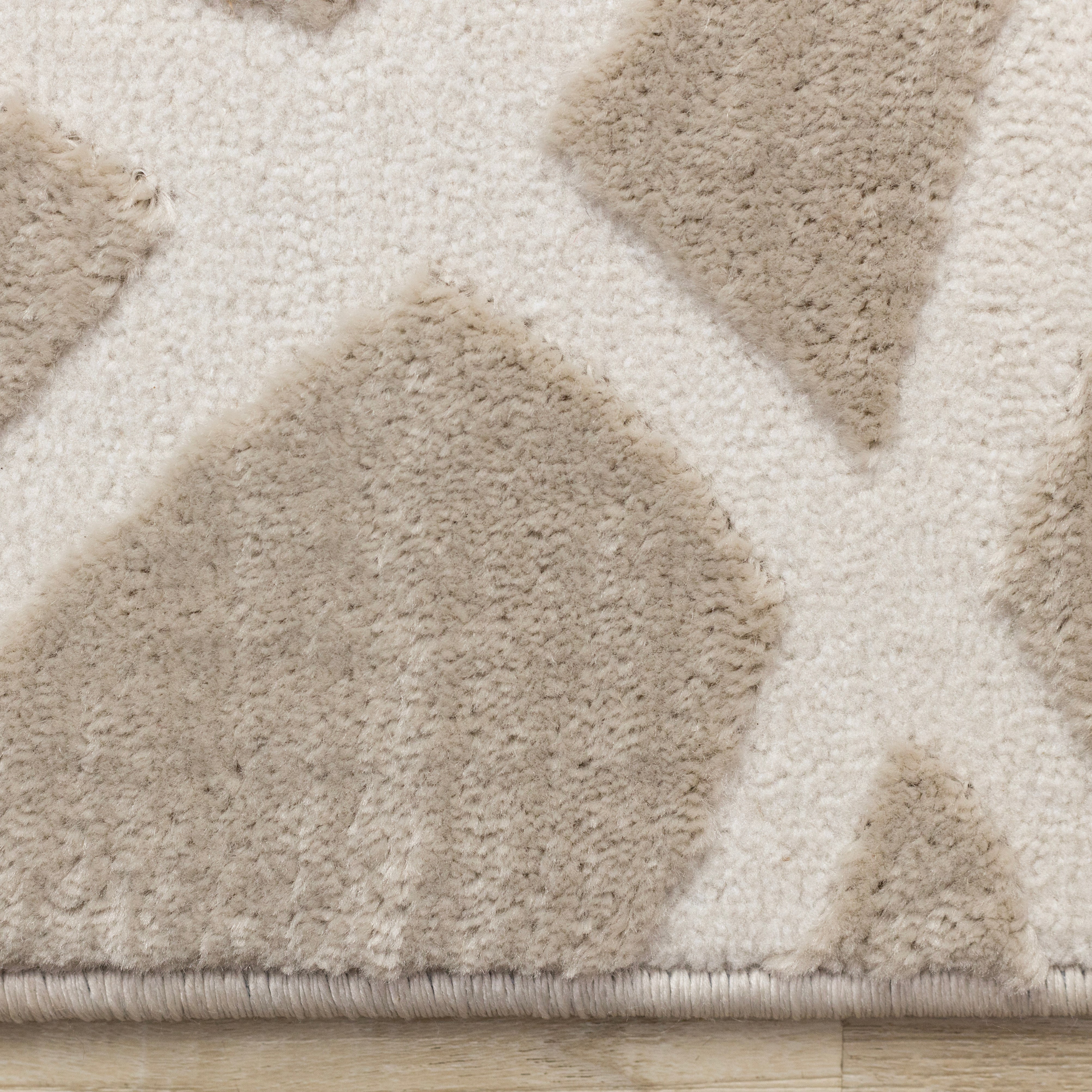 Leo Beige Cream Organic Line Design Rug