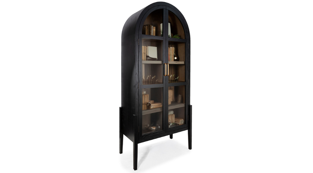 Lucas Cabinet