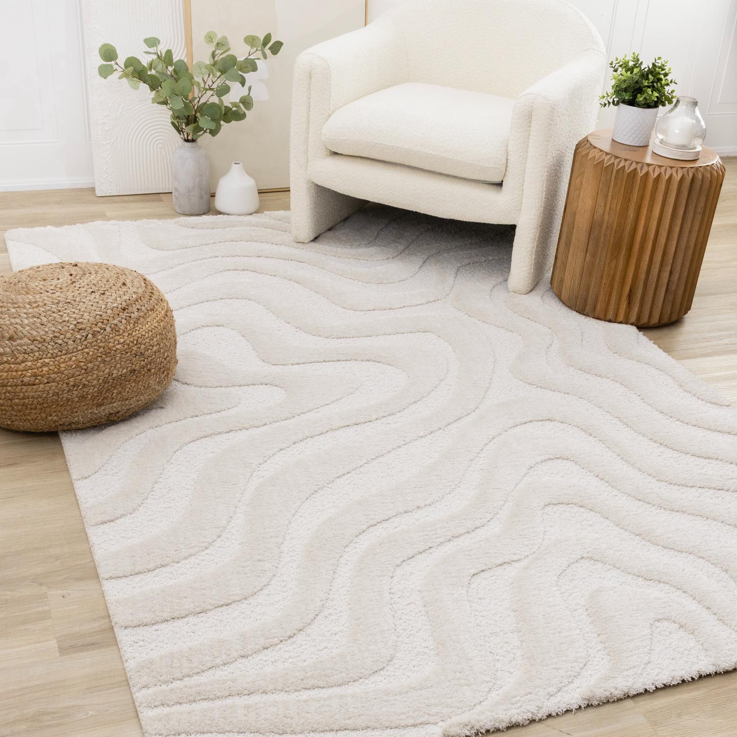 Luxe White Curvy Lines Rug