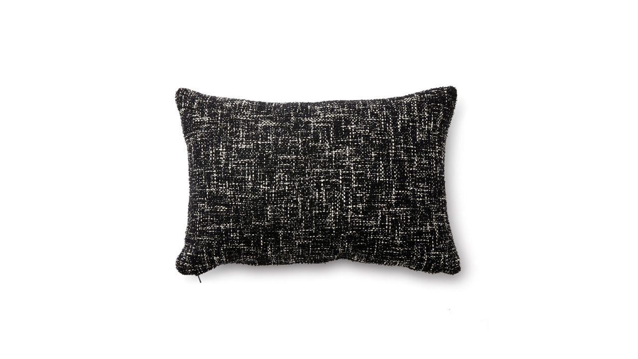 Meeko Cushion Black