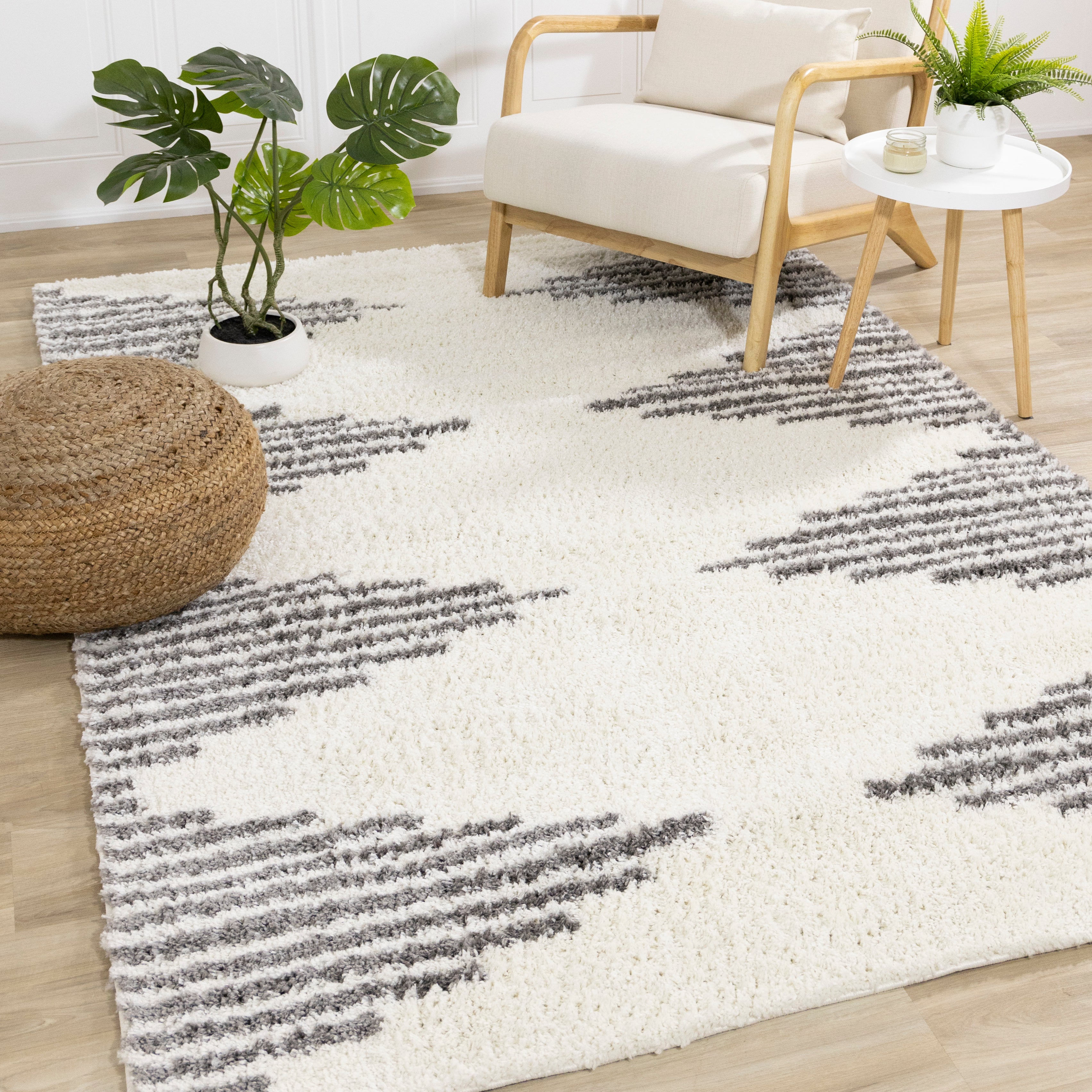 Pascal Cream Grey Inverted Diamond Pattern Rug