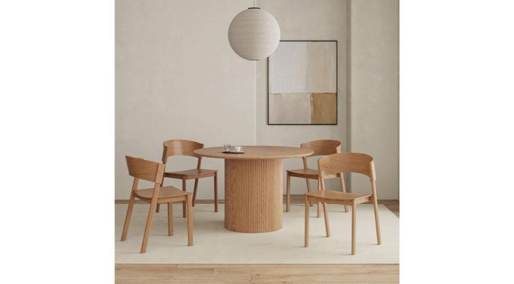 Tovas and Elias 5pc Dining Set - Natural Table and Natural Chairs