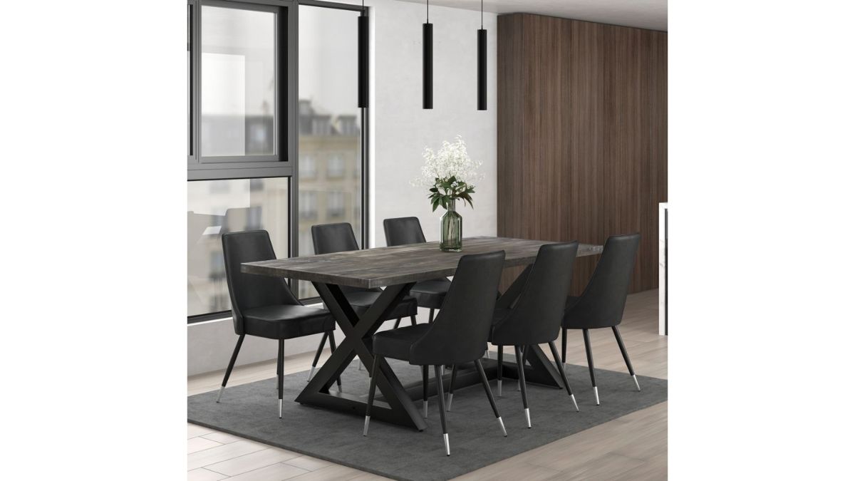 ZAX DINING TABLE