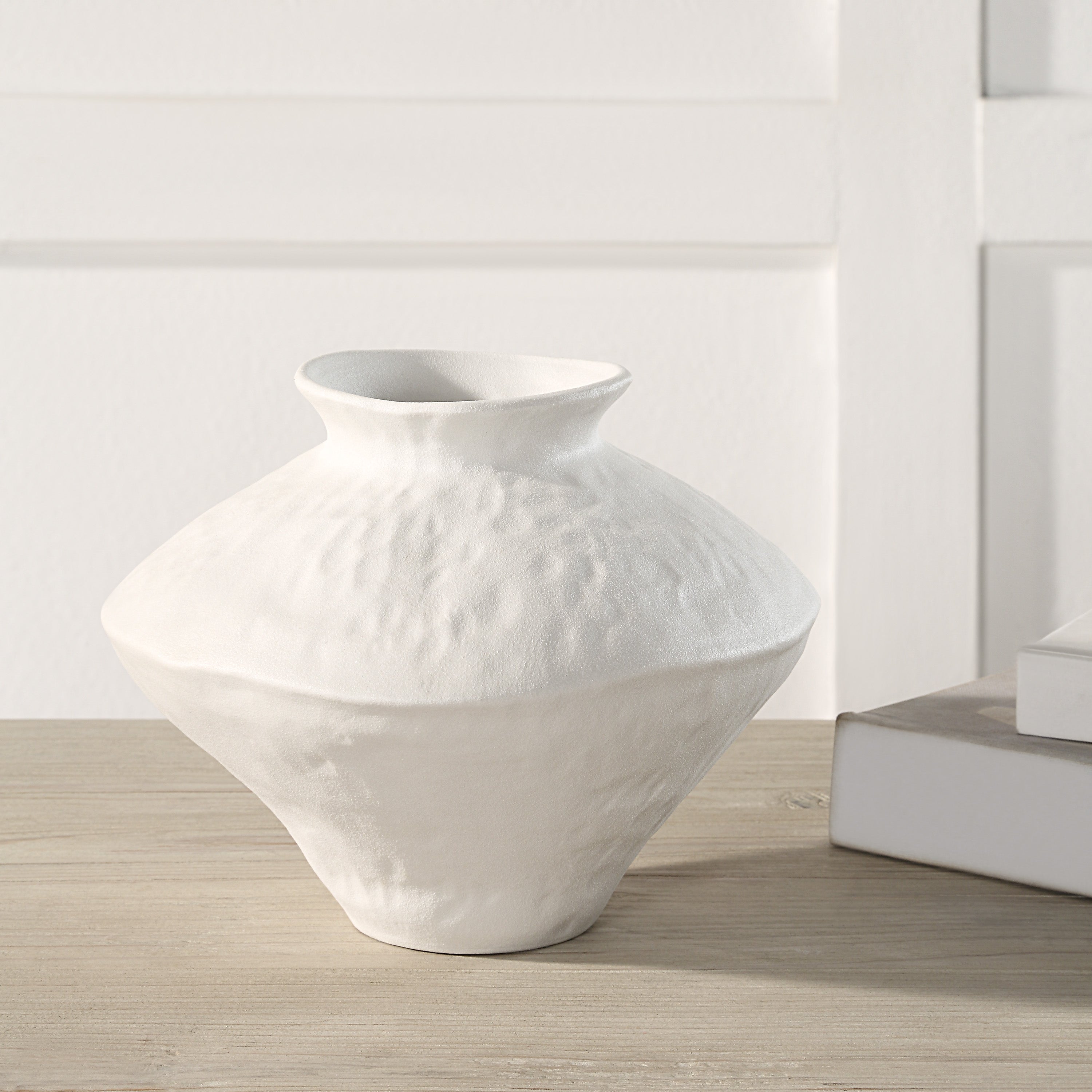 Mills Indoor Porcelain Ceramic Vase, Matte Off-White - Lifestyle Image - VAS260