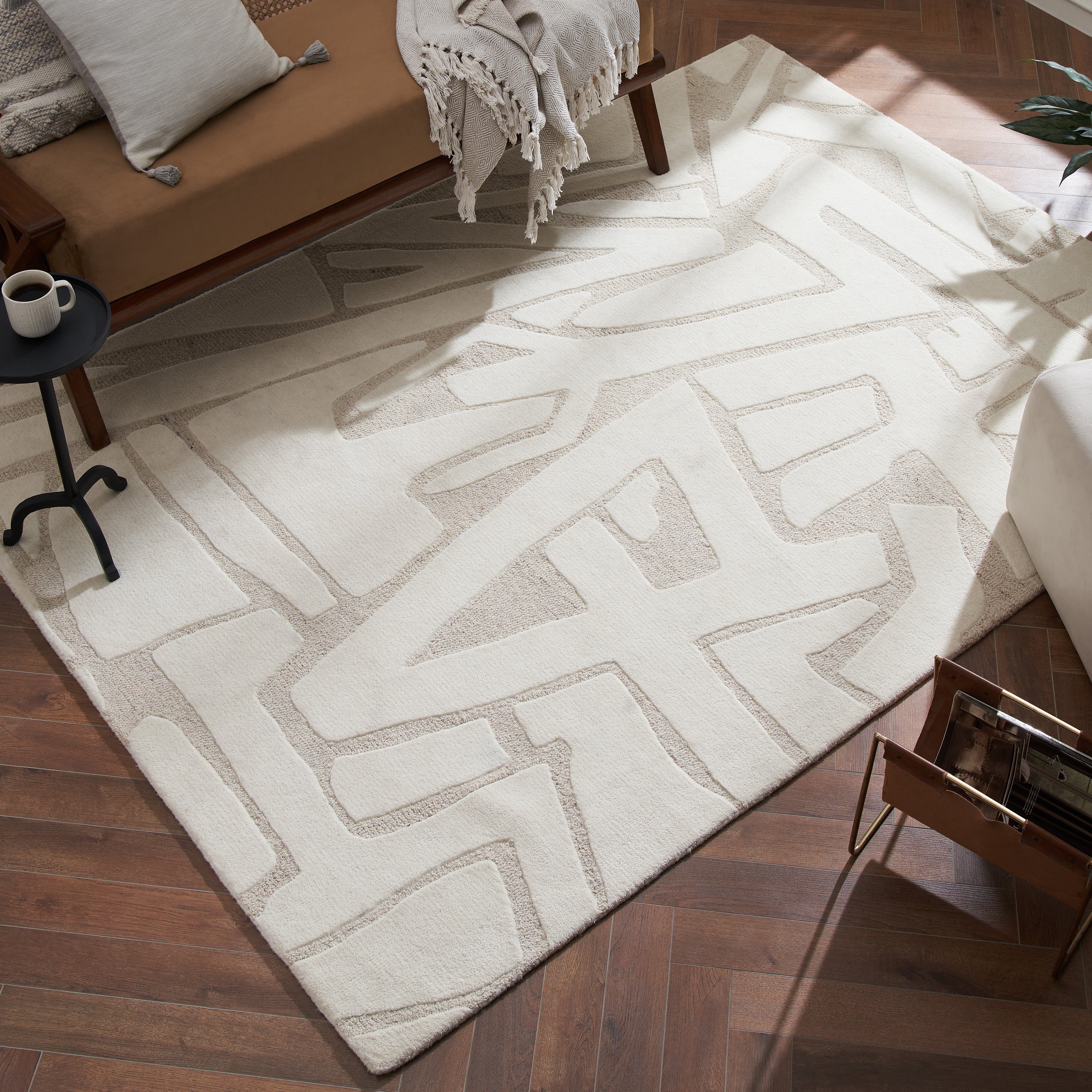 Cosmos 7'10" x 10'2"" ft Handwoven Indoor Rug, Ivory/ Sand - Lifestyle Image - RCOS-21151-810