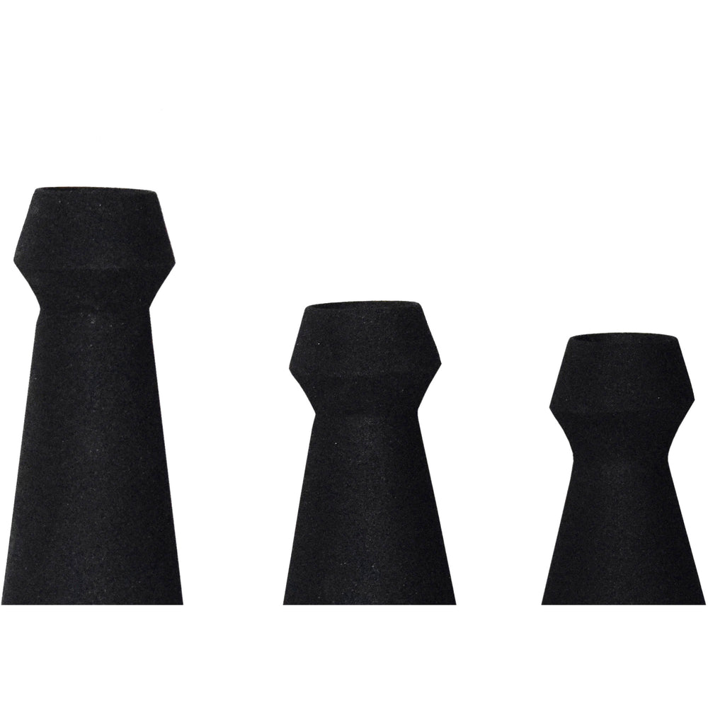 Granfeld Indoor Iron Vase, Matte Black - Detail Image - VAS198