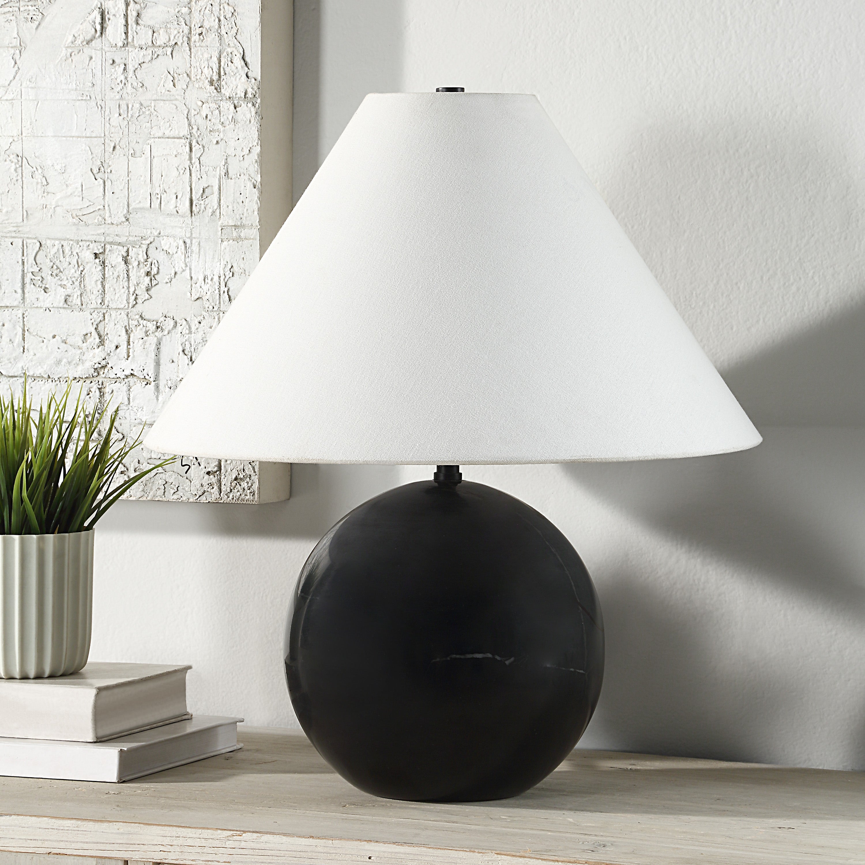Brienne 19" Length Table Lamp, BLACK - Lifestyle Image - LPT1285