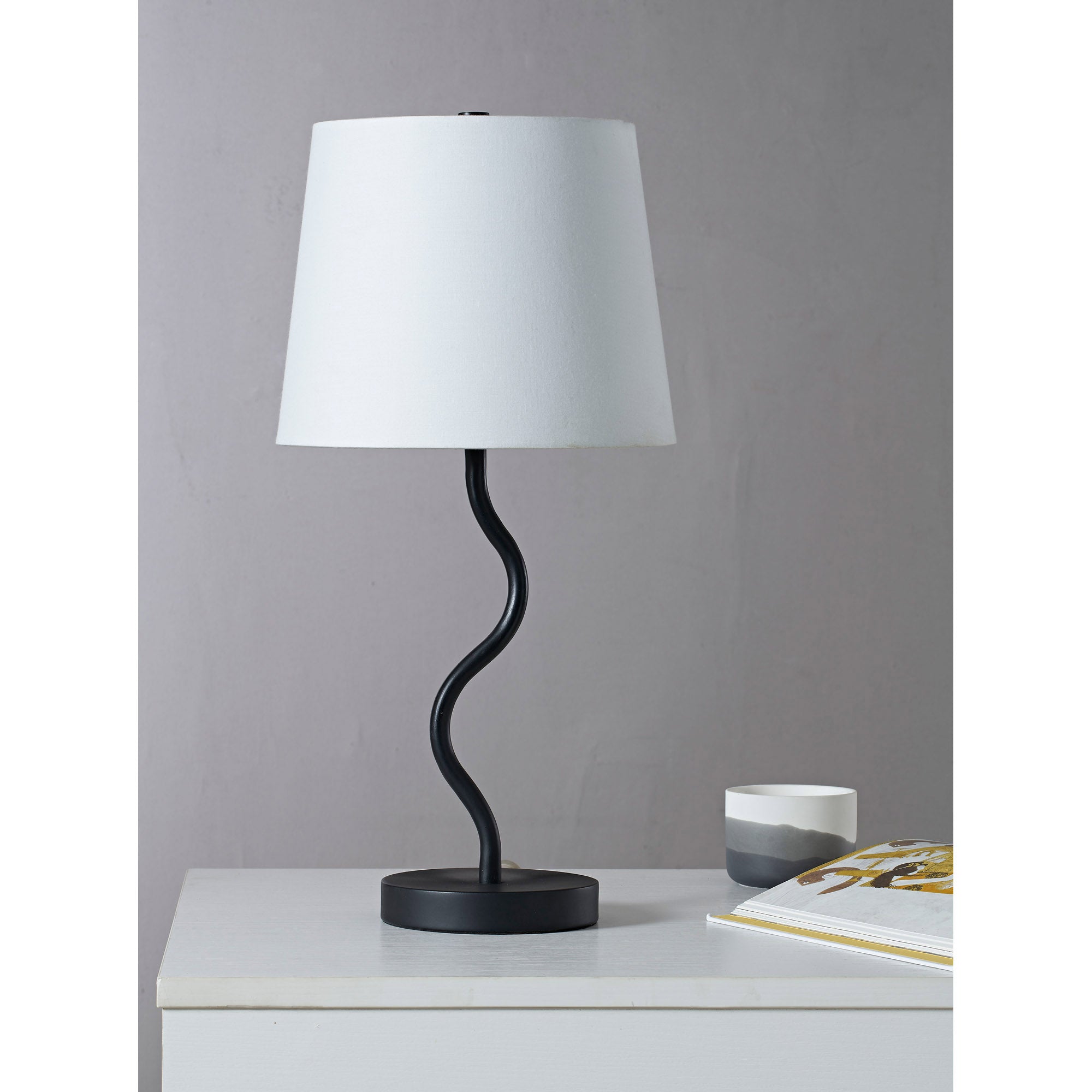 Mayssa 19.75" Length Table Lamp, Matte Black - Lifestyle Image - LPT1232