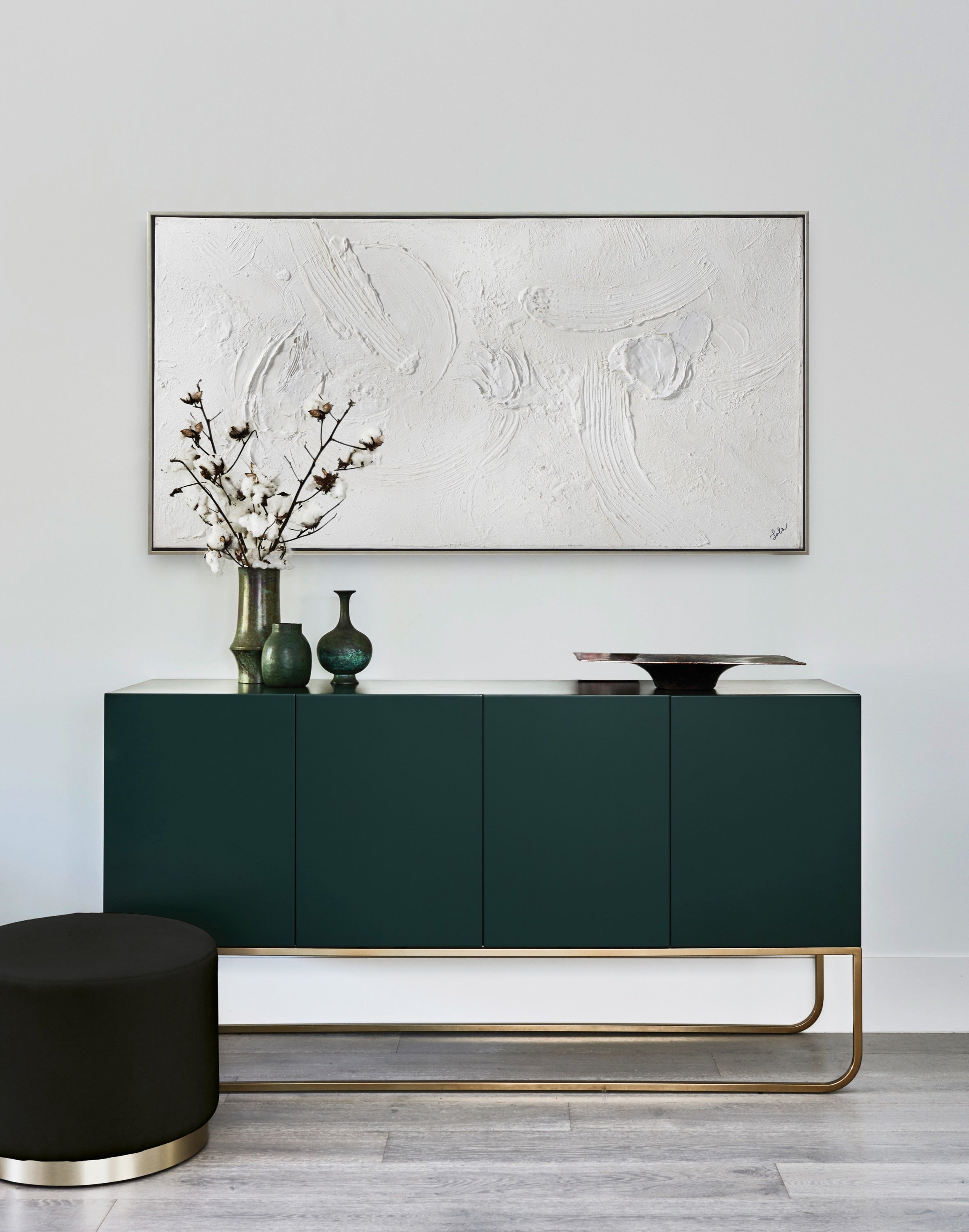 Yanno 30" Wide Canvas Art, Silver - Lifestyle Image - OL1901
