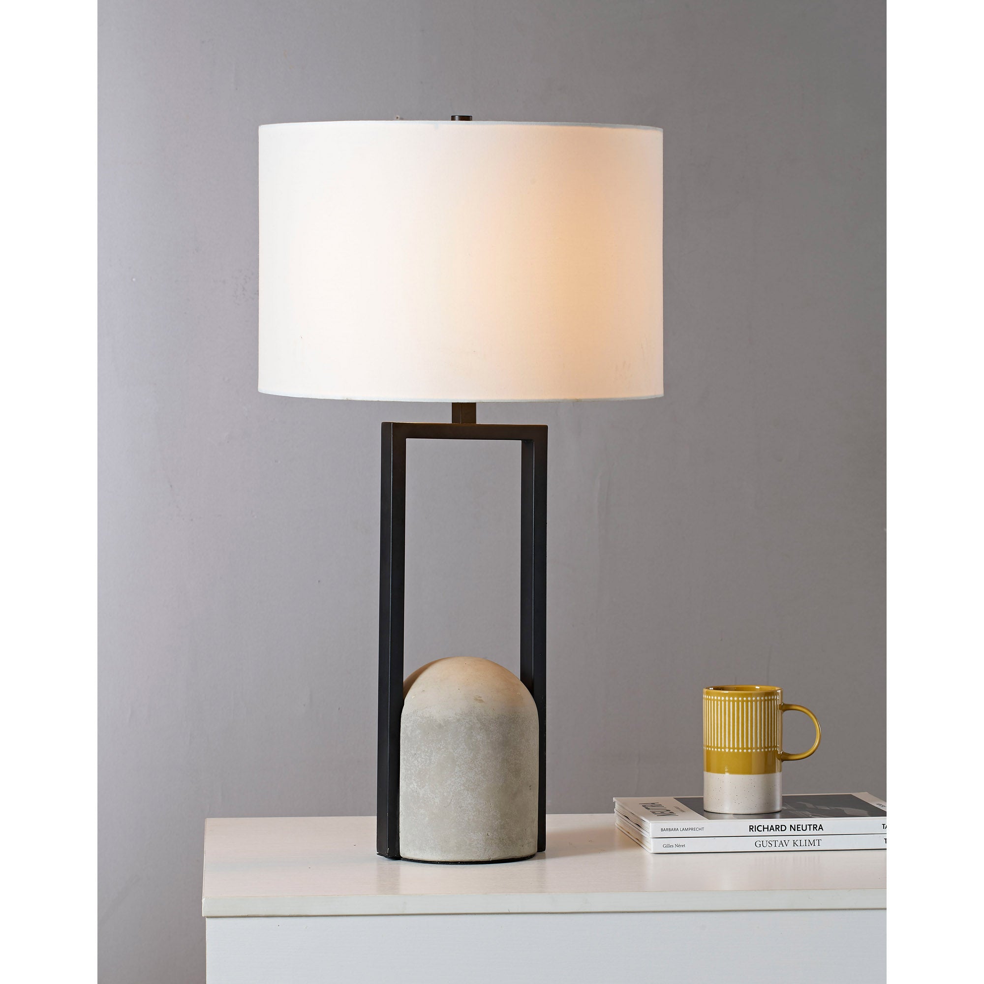 Florah 27.75" Length Table Lamp, Matte Black - Lifestyle Image - LPT1231