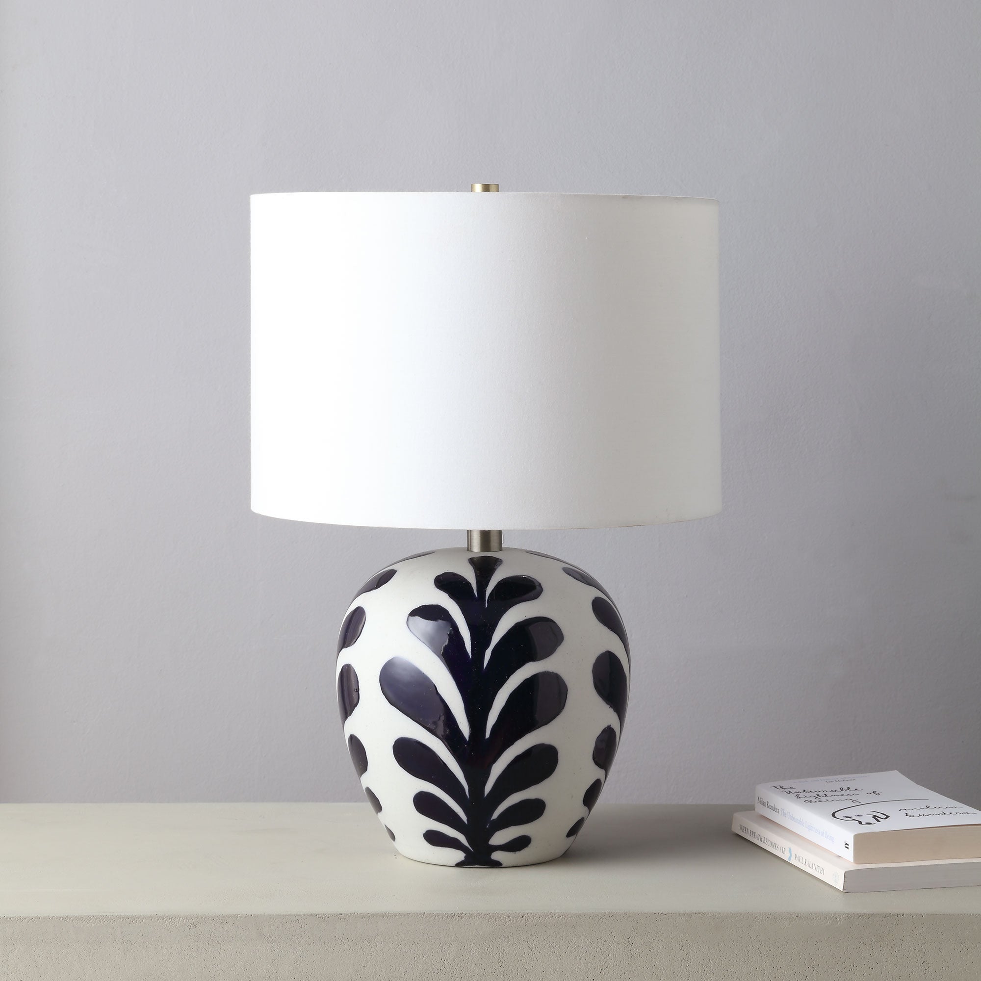Darina 19.25" Length Table Lamp, Off-White and Navy - Lifestyle Image - LPT1224