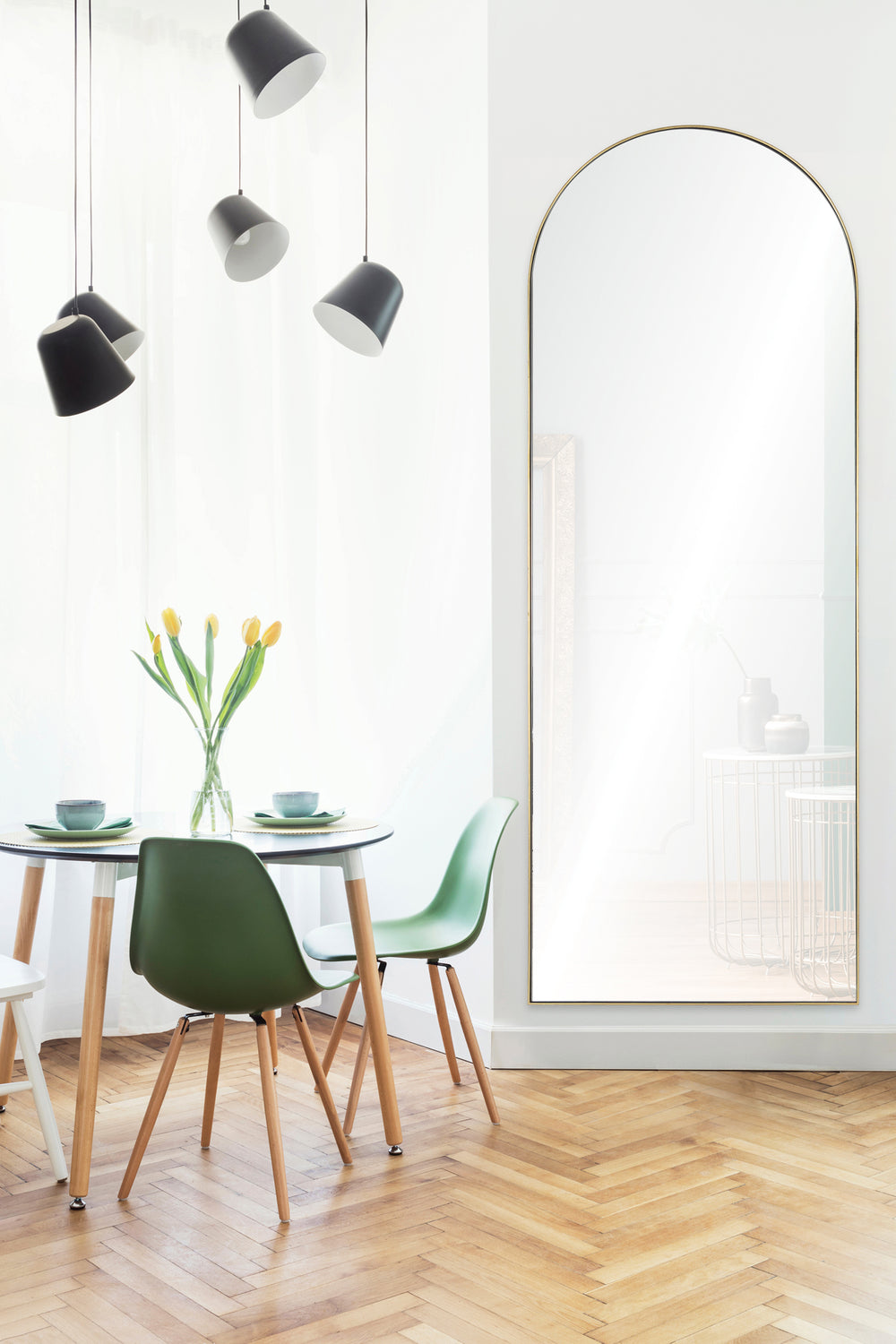 Thatcher 80" Tall Irregular Full Length Mirror, Yellow - Lifestyle Image - MT2393