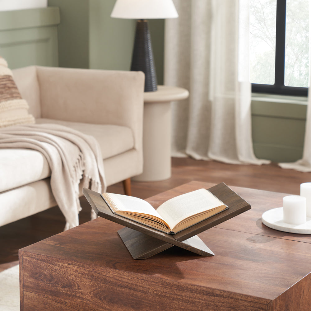 Ocra Statue, Walnut - Lifestyle Image - STA794