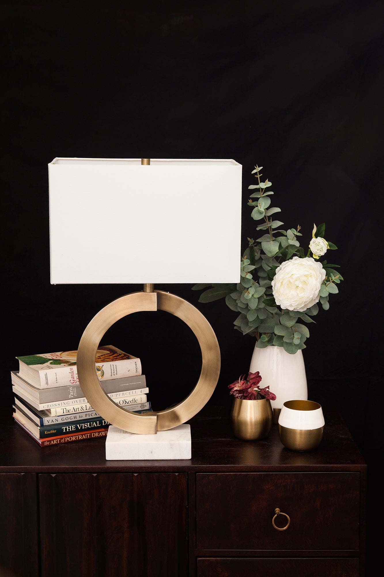 Skylar 27" Length Table Lamp, Antique Brass - Lifestyle Image - LPT931