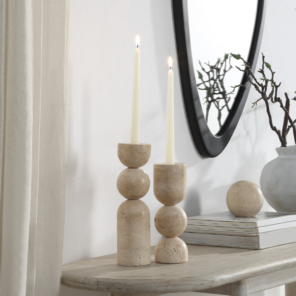 Amarena Candle Holder, Natural - Lifestyle Image - CAN190